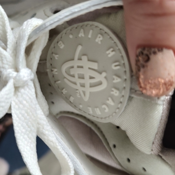 Nike Air Huarache - Picture 4 of 9